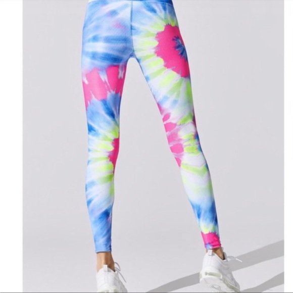 BEACH RIOT- Ayla Ribbed Blue Tie Dye Leggings - Picture 2 of 7